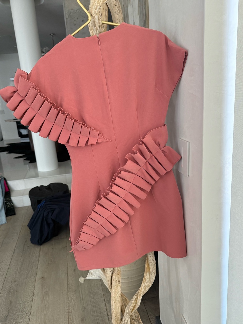 ANDREA IYAMAH Elegant Ruffle-Detail Mini Dress - Picture 5 of 16